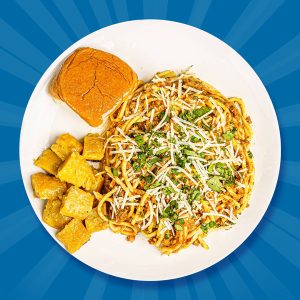 22 - Spaghetti Marinara con Albóndiga de Res y Amarillitos