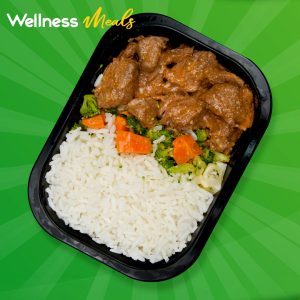 32 - Carne de res guisada con Arroz Jazmín y Vegetales Mixtos en Aceite de Aguacate